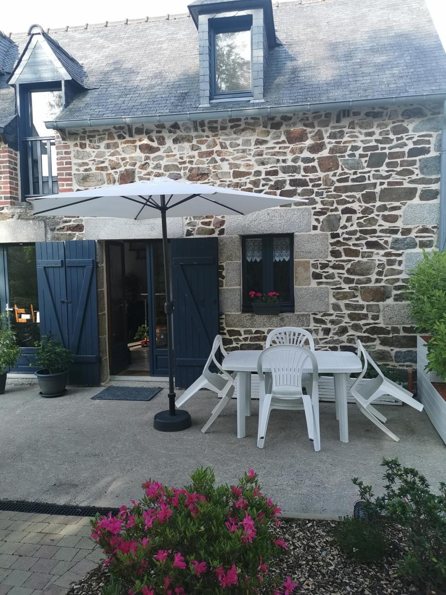 Villa Les Volets Bleus Binic Lantic Esterno foto